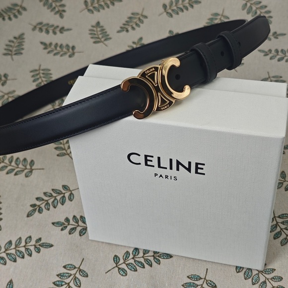 Celine Black Leather Triomphe Belt with Gold Hardware - Picture 1 of 7